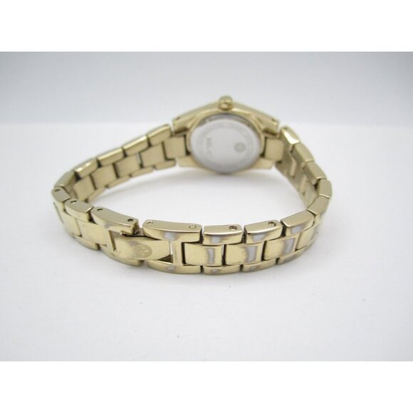 Women Relic Quartz WR Analog 22mm Round Watch (H835) "New Battery" ZR34207 - Picture 8 of 9